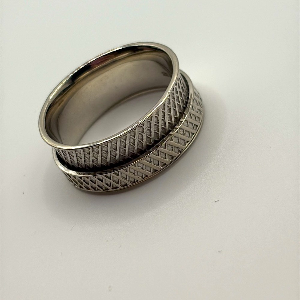 Elegant 925 Sterling Silver Textured Spinner Ring Sizs 8 Cigar Band New